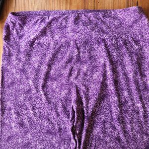 LulaRoe Tall & Curvy BN